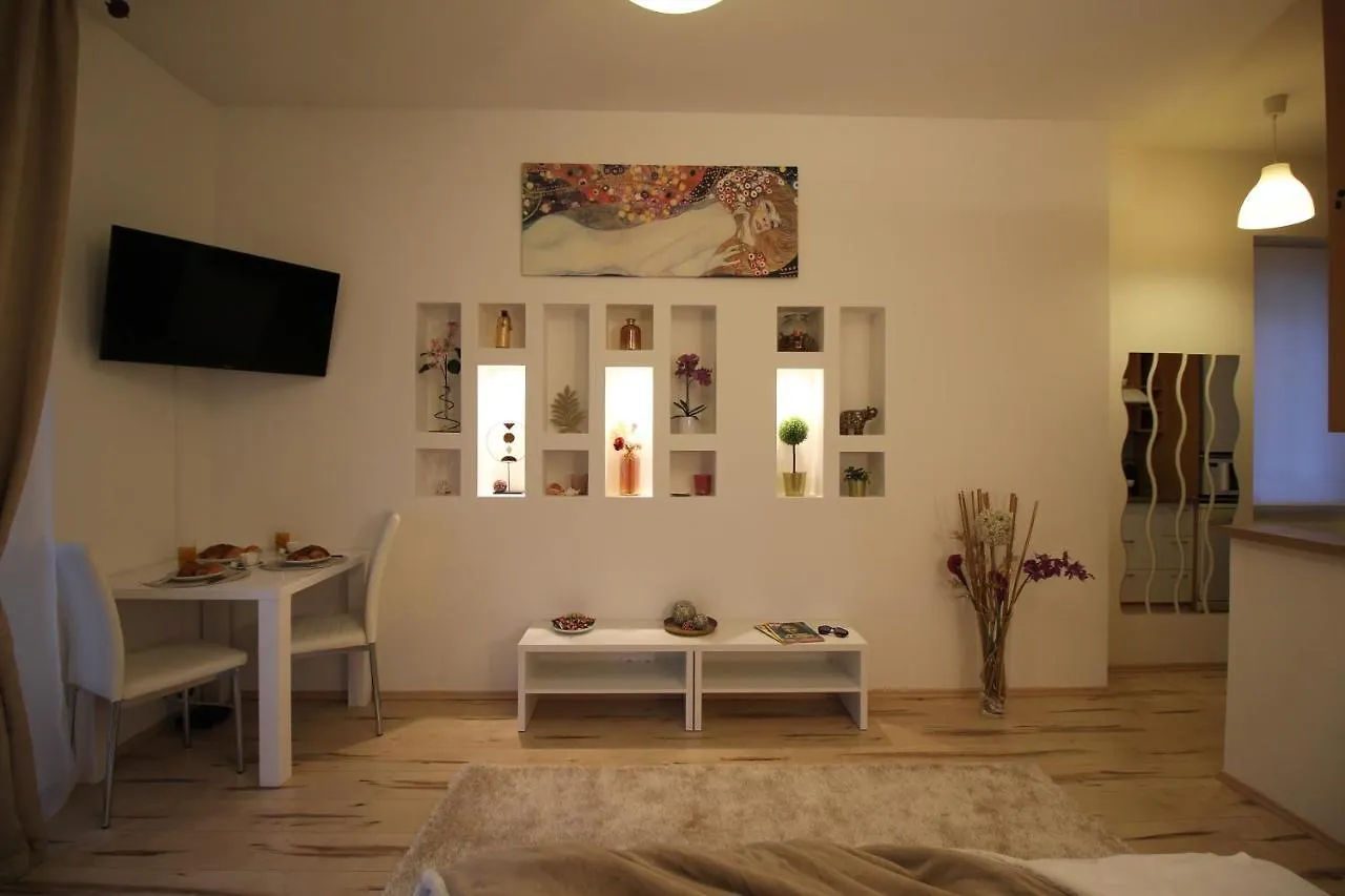 Amber Dream Apartment Budapest Hungary